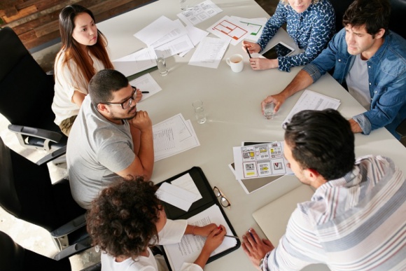 W jaki sposób fundusze venture capital zabezpieczają drogę wyjścia z inwestycji? BIZNES, Firma - Przedsiębiorcy pozyskujący wsparcie funduszu venture capital muszą pamiętać, że tego typu inwestor - przystępując do spółki - z góry określa czas trwania współpracy. Mało tego – określa również sposób i warunki wyjścia z inwestycji.