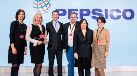 Podwójne podium dla PepsiCo w prestiżowym konkursie Top Employer! BIZNES, Firma - PepsiCo zajęło II miejsce zarówno w europejskiej, jak i polskiej edycji cieszącego się wielkim uznaniem konkursu Top Employer. Piąte z rzędu wyróżnienie dla PepsiCo Polska potwierdza jednocześnie, że polityka firmy w zakresie zarządzania personelem przynosi oczekiwane rezultaty.