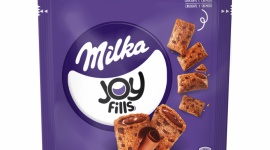 Joyfills – nowość w segmencie przekąsek ciastkowych BIZNES, Firma - Firma Mondelez Polska wprowadza pierwszy produkt w zupełnie nowym segmencie słodyczy. Joyfills to małe, chrupiące przekąski ciastkowe dostępne w dwóch wariantach: z nadzieniem Milka i Oreo.