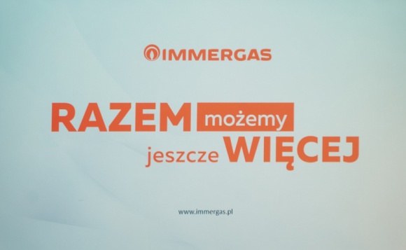 Razem możemy jeszcze więcej BIZNES, Firma - Immergas podsumował kolejny rok pracy swoich najlepszych serwisów. W Łodzi odbyła się druga doroczna konferencja Licencjonowanych Serwisów Immergas. Hasłem tegorocznej edycji wydarzenia było „Razem możemy jeszcze więcej”.