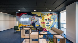 CitySpace wprowadza sztukę i day office BIZNES, Firma - Murale coraz częściej pojawiają się w nowoczesnych biurach jako inspirujący element aranżacji wnętrza. Zwiększają efektywność pracy oraz pobudzają kreatywność. Sztuka zawitała do jednego z lokali wiodącego operatora elastycznych powierzchni biurowych. To nie koniec nowości.