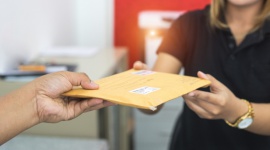 Optymalizacja kosztów to także firmowe wysyłki pocztowe BIZNES, Firma - Logistyka wsparta technologią pozwala zaoszczędzić na firmowych wysyłkach pocztowych
